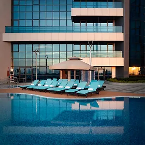 Отель Millennium Place Barsha Heights Дубай