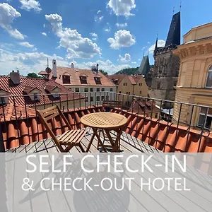 Apart Otel Charles Bridge & By Sivek