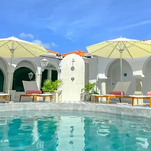 Resort Mount Cinnamon & Wellness ****
