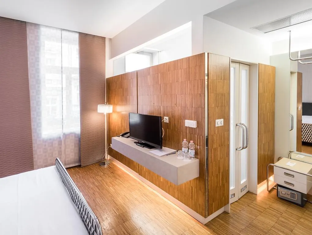 Three Crowns Hotel Prag