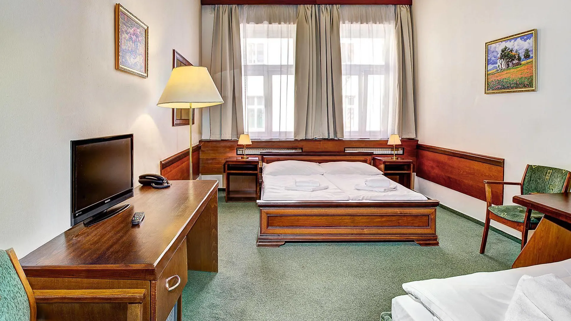 Three Crowns Hotel Prague