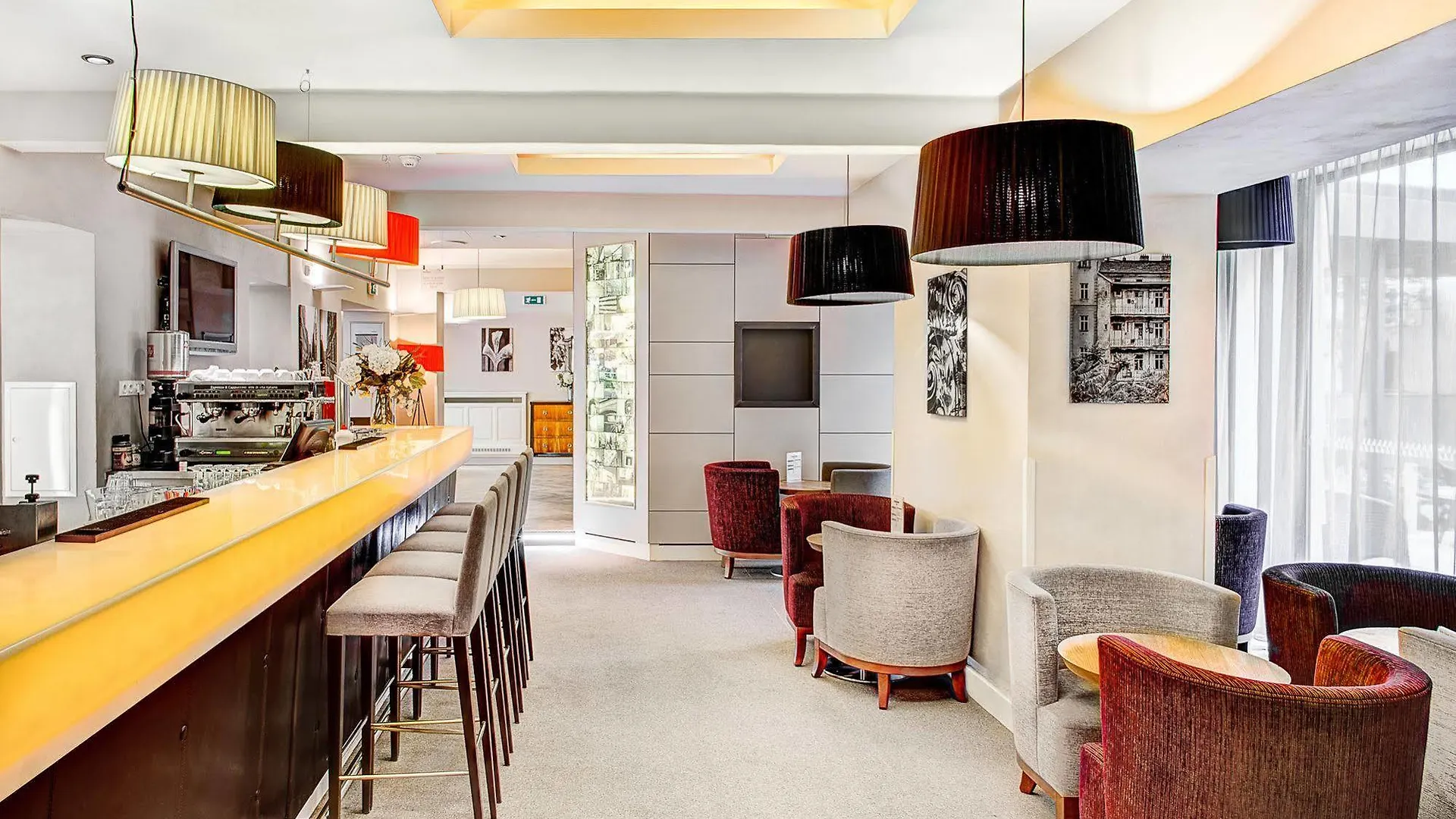 Three Crowns Hotel Prague 3*,