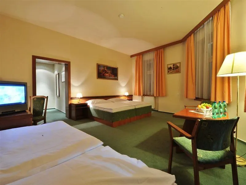 Three Crowns Hotel Prague
