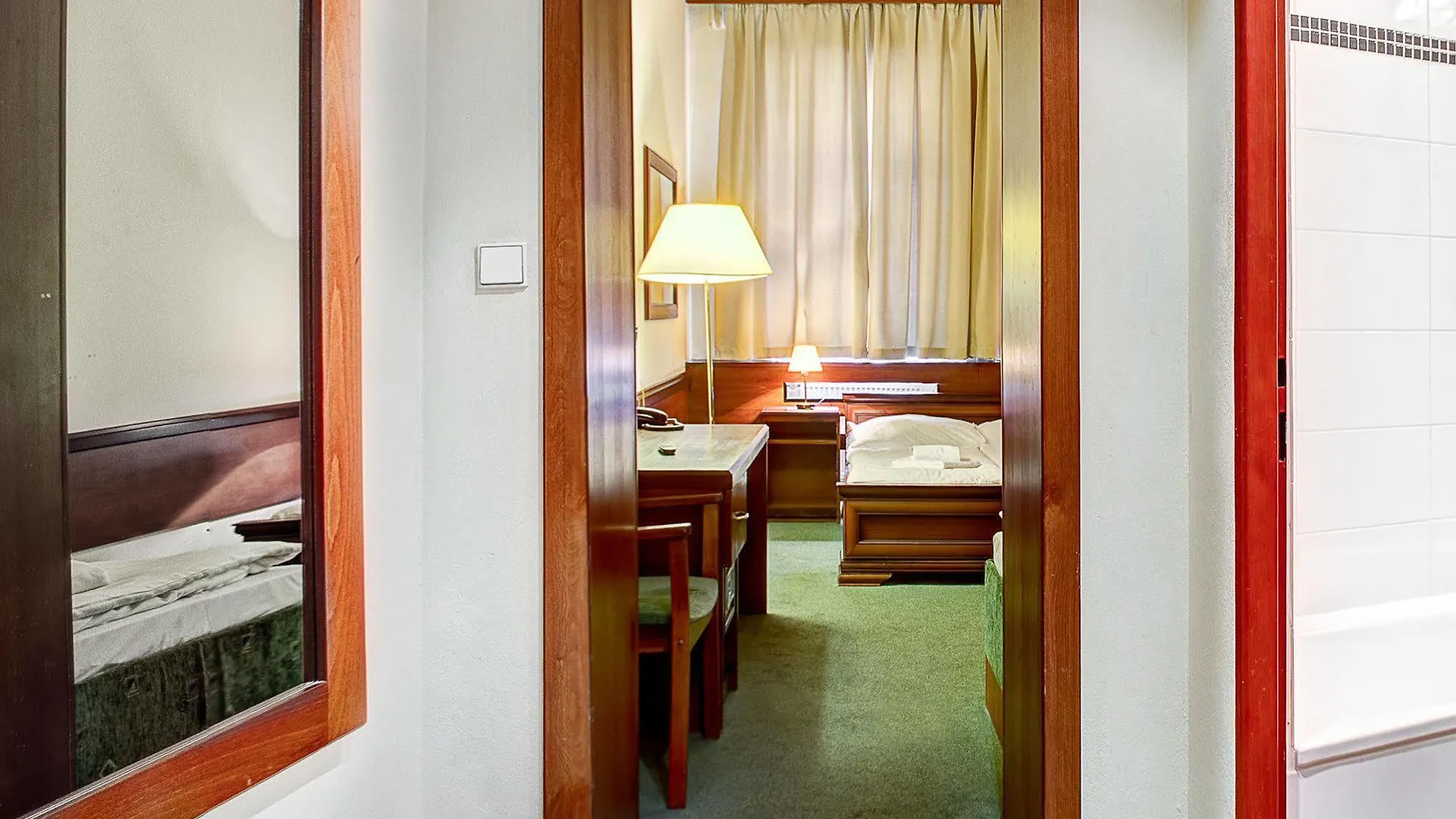 Three Crowns Hotel Prague